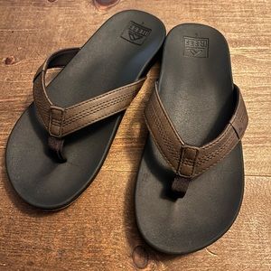 SOLD Reef Phantom Sandals